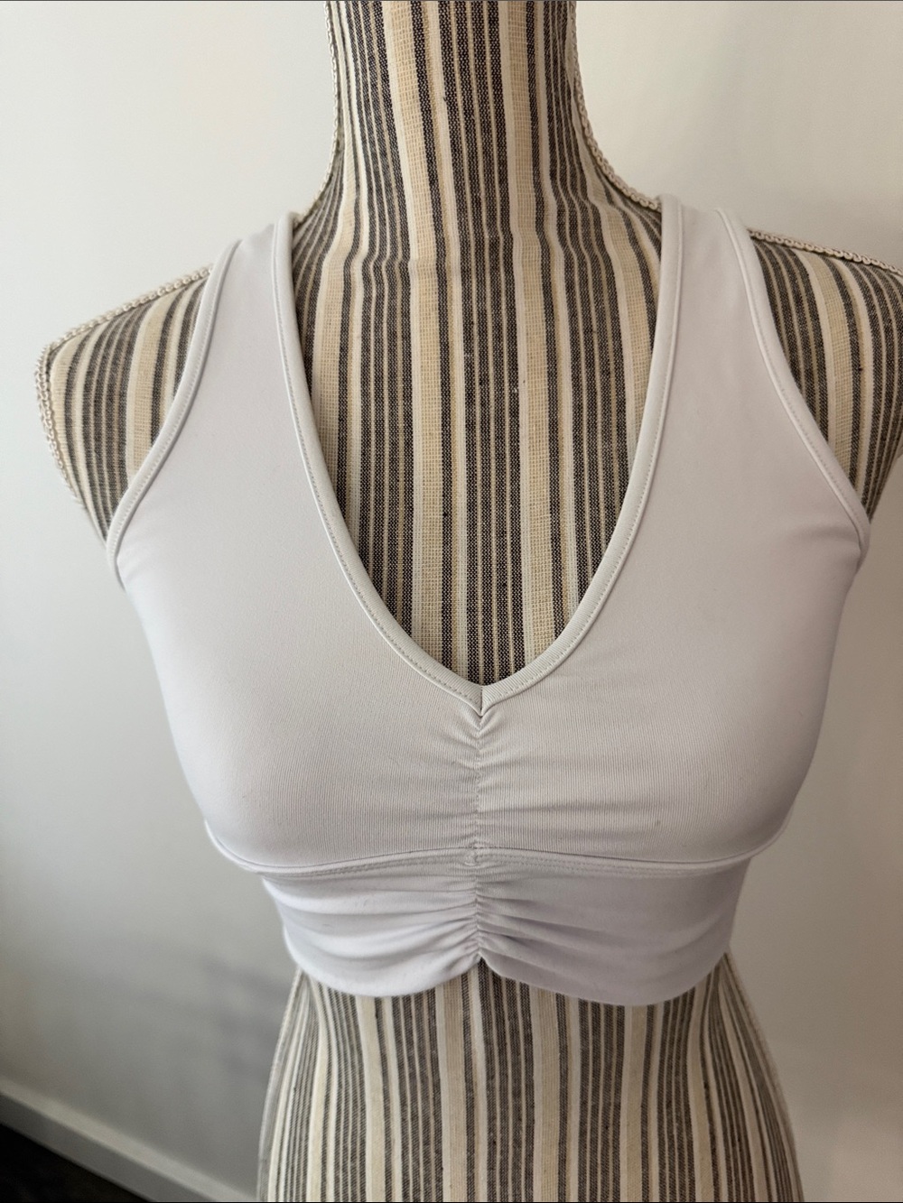 Alo Yoga wild thing bra -S